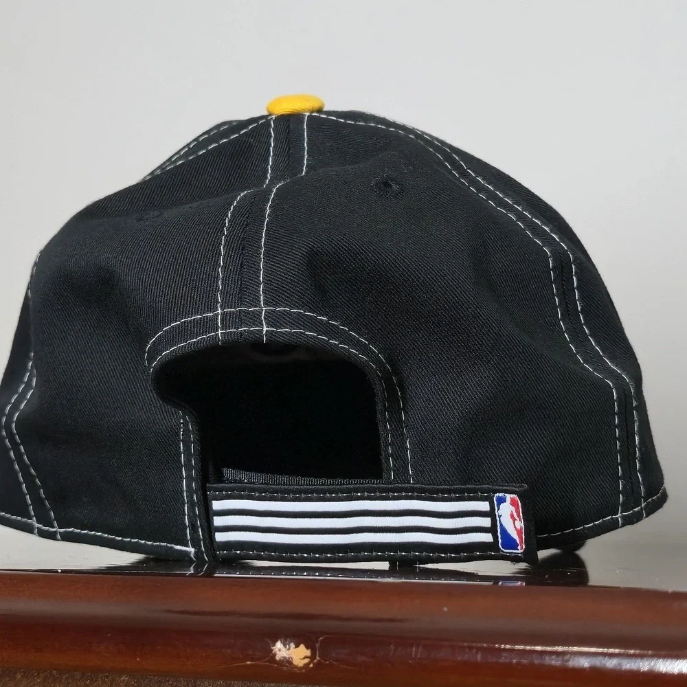 Adidas Los Angeles Lakers NBA Cap Hat Stick Back Black Yellow Adjustable Kobe